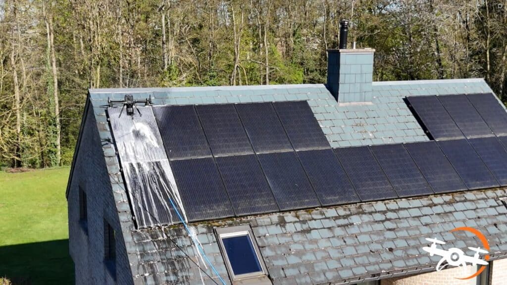 Nettoyage de panneaux solaires à Pont-à-Celles
