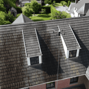 Traitement de toiture avec Icare Drone